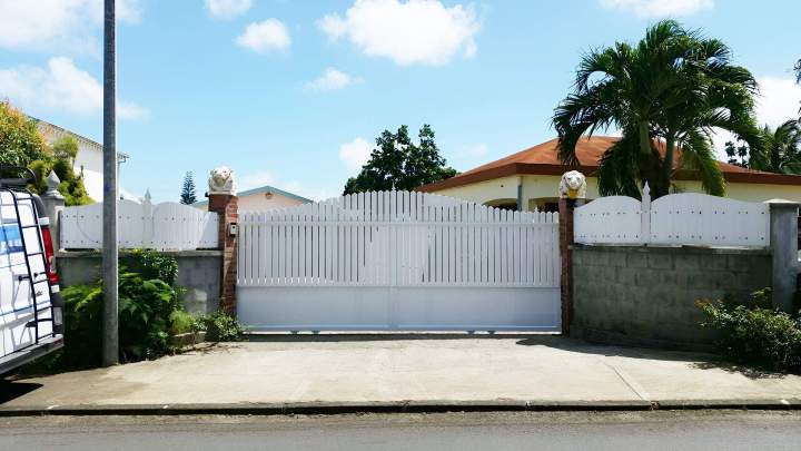 Installation portail motorisé Guadeloupe